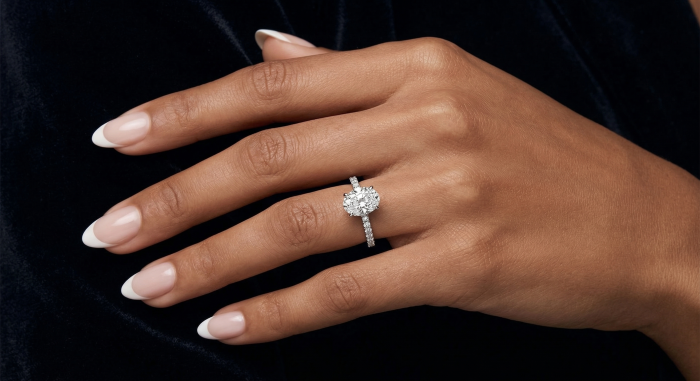 1 carat oval lab grown diamond engagement ring with hidden halo [5]