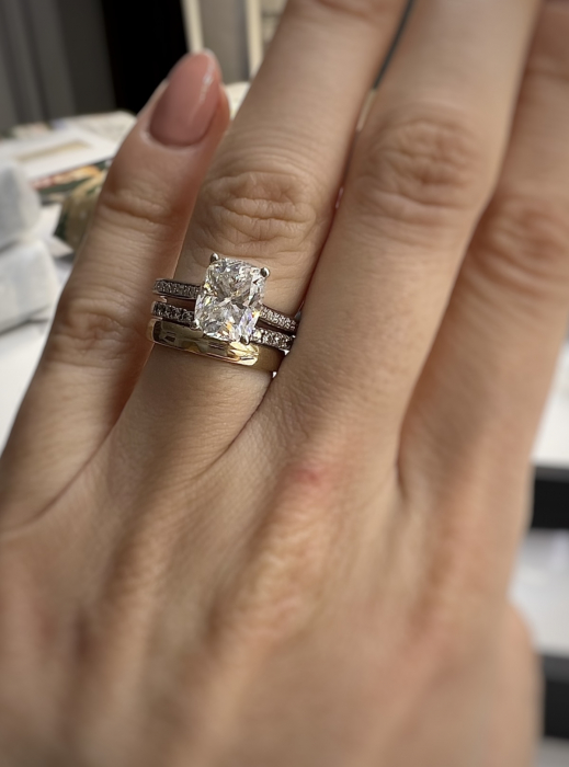 Cushion Moissanite 3 CT Engagement Ring [7]