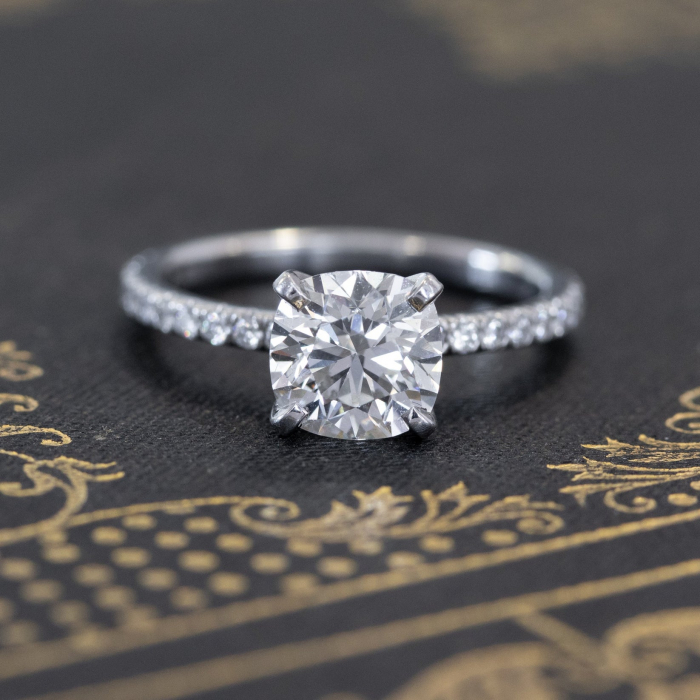 Inel Solitaire Cushion Pave Band [4]