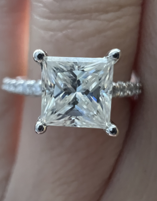 Inel Solitaire Princess Pave Band [4]