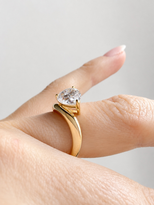 Pear Moissanite Engagement Ring 1.5 ct / 2 ct D VVS | Platinum Plated Silver, Yellow or Rose Gold [9]