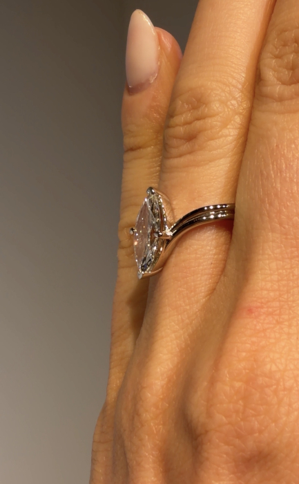 1–3 ct solitaire marquise lab-grown diamond engagement ring with double band [9]