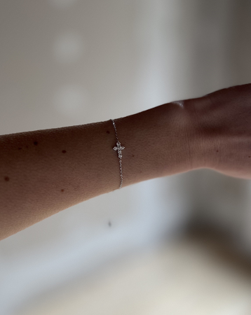 Bratara Cruce cu Moissanite de 0,36 CT [6]