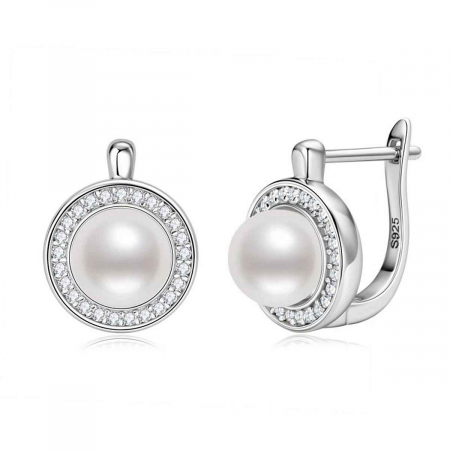 Cercei Moissanite meets Pearl