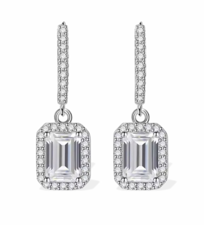 Cercei Royal Emerald Moissanite