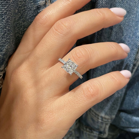 Inel Cushion Hidden Halo Pave Setting 2,5 CT [4]