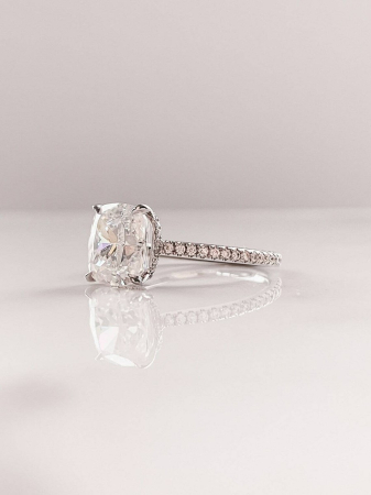 Cushion Hidden Halo Pave Setting 2,5 CT Ring [7]