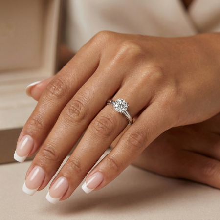 Inel de logodna cu moissanite 2 ct rotund D VVS și piatră princess 0,2 ct, montat în aur sau platină. Carataj personalizabil [5]