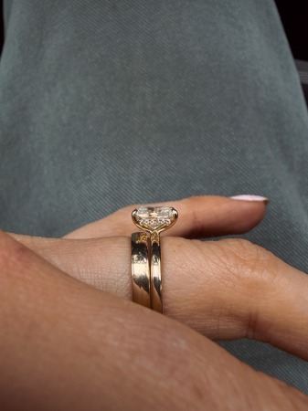 1–4 ct Radiant Lab-Ground Diamond Engagement Ring with Hidden Halo [7]