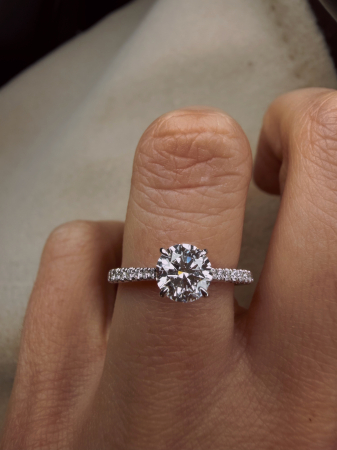 The One Pave Band Ring [2]