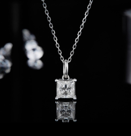 Lant cu pandantiv Solitaire Princess 1 CT [1]