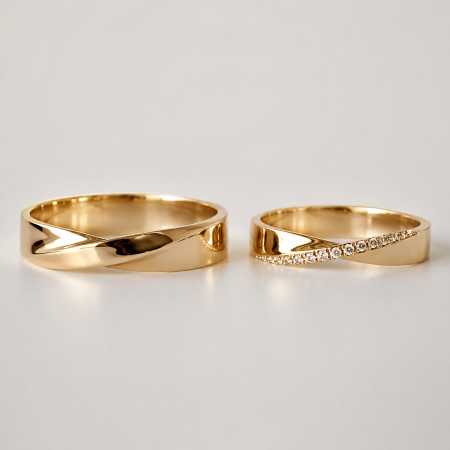 Mobius Wedding Ring with Moissanite in Gold or Platinum – Modern Personalized Wedding Ring [3]