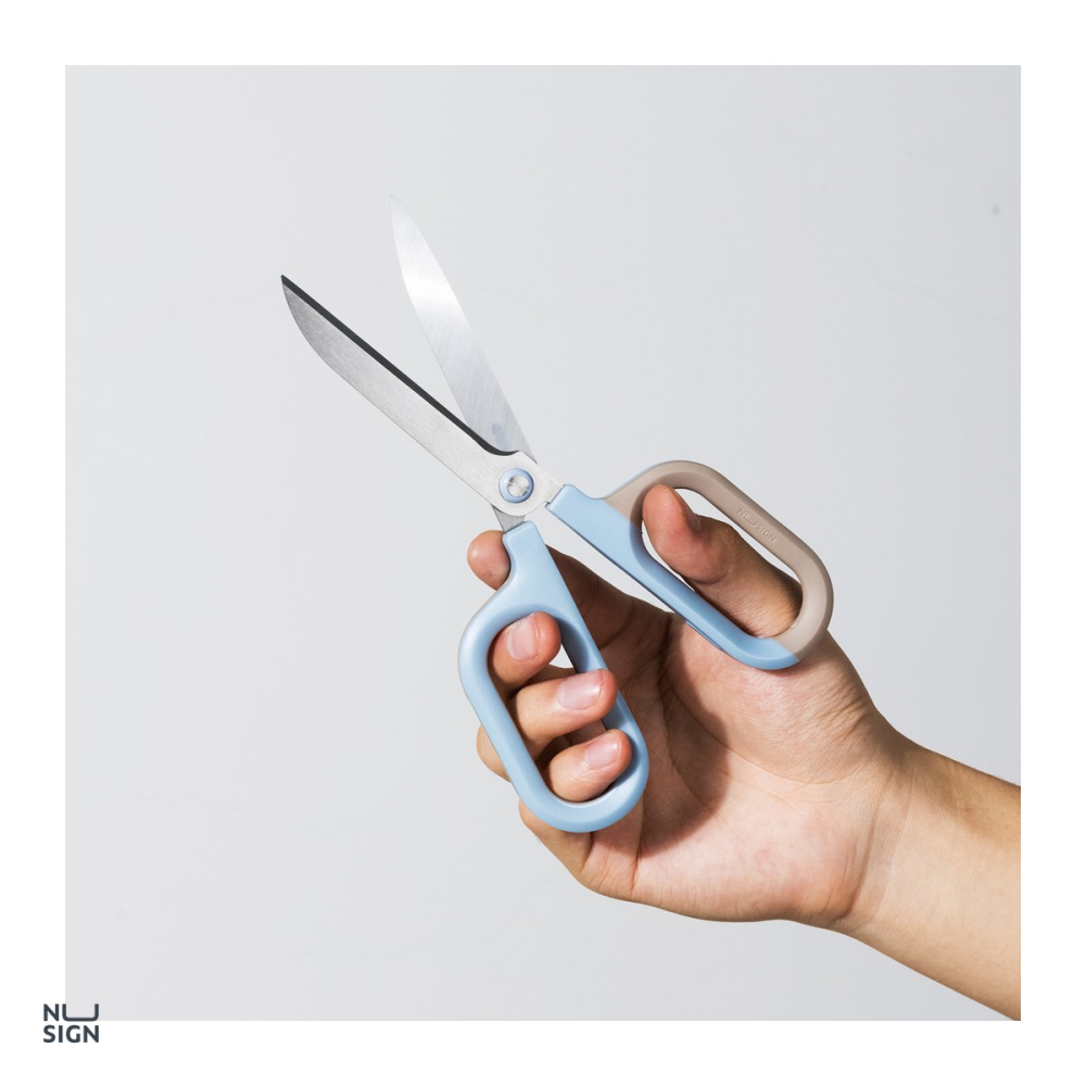 Foarfeca de birou Deli Nusign bicolora, 18 cm, lame curbate din otel inoxidabil, bleu-crem [5]
