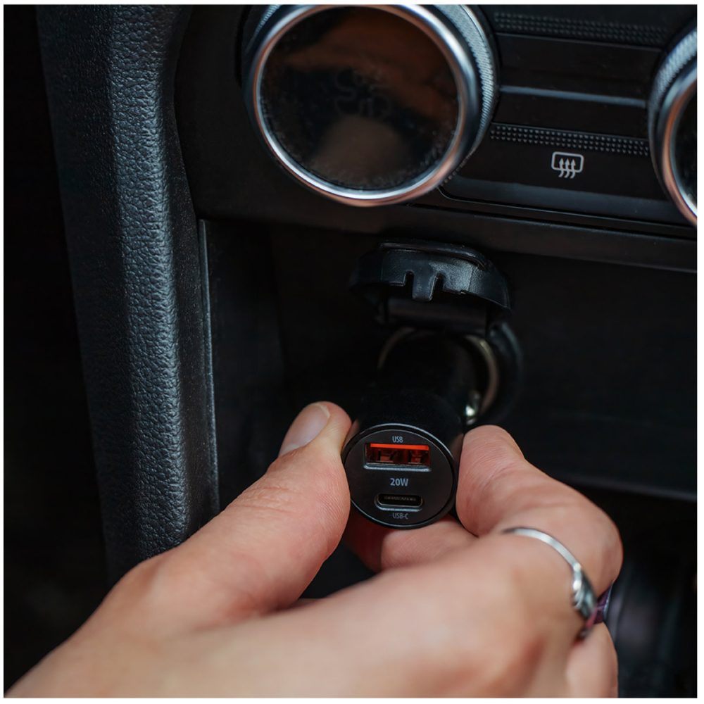 Incarcator Auto Maxlife MXCC-04 cu Incarcare Rapida PD QC 20W, Port Dual USB-C si USB-A, Cablu Inclus 60W, pentru Calatorii si Naveta Zilnica [7]