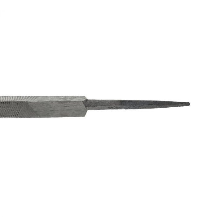 Pila triunghiulara cu lungimea de 220mm si latime de 10mm, cu varf ascutit [3]