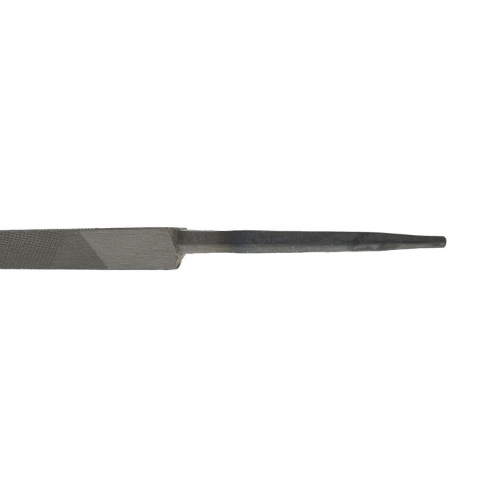 Pila triunghiulara cu lungimea de 225mm si latime de 8mm, cu varf ascutit [2]