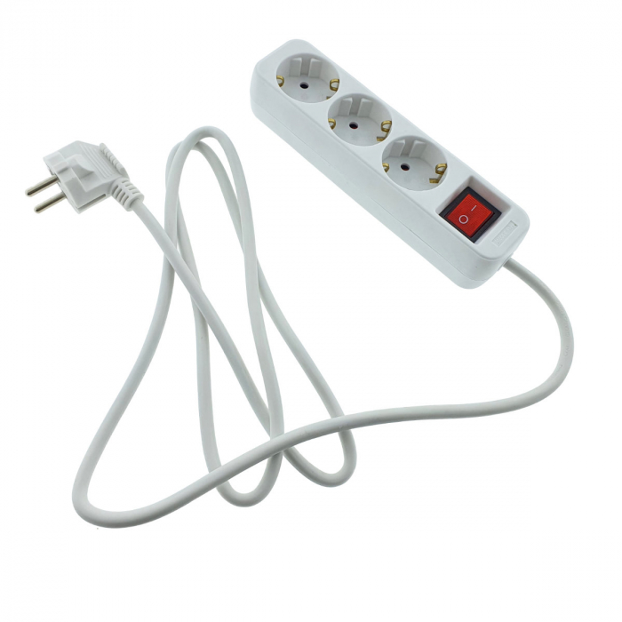 Prelungitor cu 3 prize schuko, Lanberg 42926, cu intrerupator, lungime 1,5 m, 2300W, contact de protectie, alb [4]