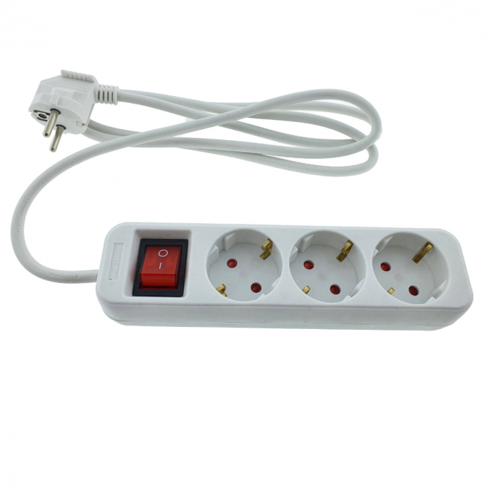 Prelungitor cu 3 prize schuko, Lanberg 42926, cu intrerupator, lungime 1,5 m, 2300W, contact de protectie, alb [2]