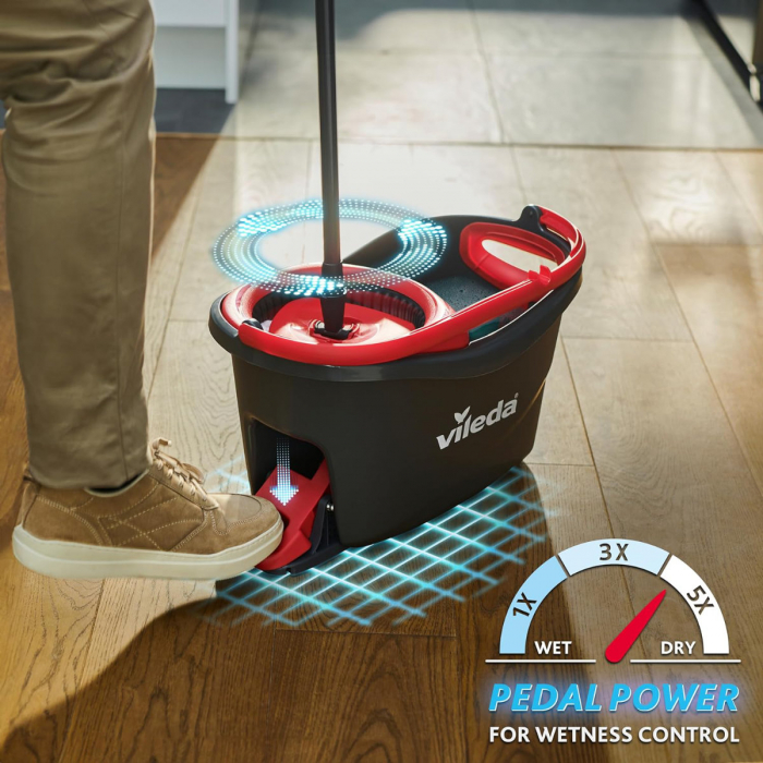 Set mop rotativ si galeata cu storcator Vileda Turbo 3 in 1 22744, pentru curatare podele, negru cu rosu [5]