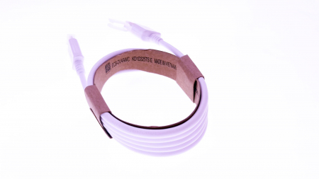 Cablu usb - microusb 1m cu capac anti-praf si clema de agatare alb [1]
