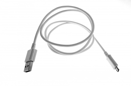 Cablu usb - microusb 1m cu capac anti-praf si clema de agatare alb [4]