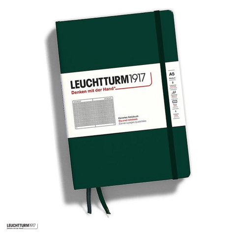 Birotica papetarie - Caiet Leuchtturm1917 Notebook Classic A5, coperta rigida, matematica, 251 pagini numerotate, hartie 80 g/mp, 145 x 210 mm, cuprins, 2 semne de carte, elastic, buzunar, verde padure