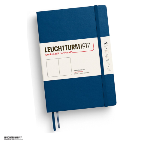 Caiete - Caiet Leuchtturm1917 Notebook Classic A5, coperta rigida, velin, 251 pagini numerotate, hartie 80 g/mp, 145 x 210 mm, cuprins, 2 semne de carte, elastic, buzunar, indigo