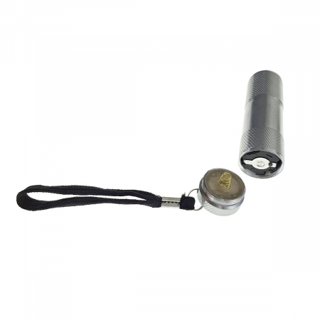 Lanterna cu 9 led-uri, Esperanza ALTAIR , corp aluminiu, lungime 90mm, 3xAAA , argintie [3]