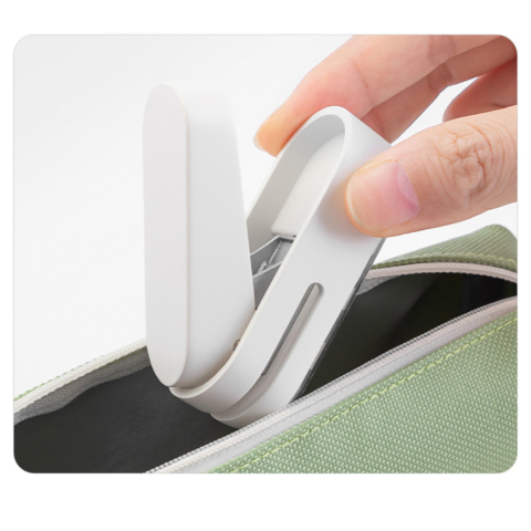 Perforator o gaura 10 coli Nusign, alb, plastic, portabil, diametru 6 mm, adancime 12 mm, dimensiuni 72x28x63 mm [1]