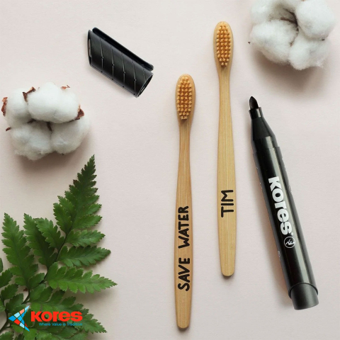 Set 4 markere permanente Kores, varf rotund 3 mm, eco, pentru orice suprafata [3]
