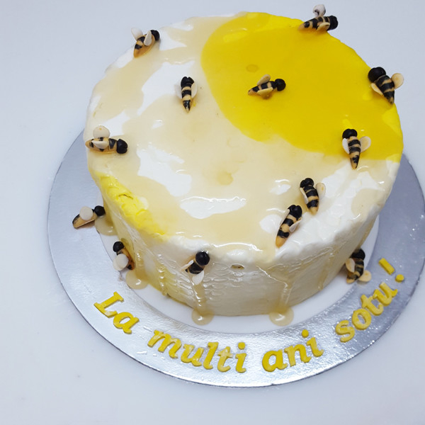 Tort cu albinute si miere [1]