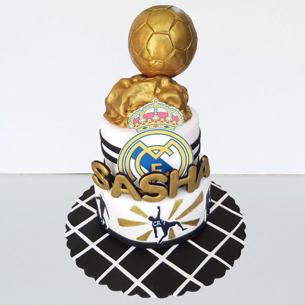 Tort cu balonul de aur Ronaldo [1]