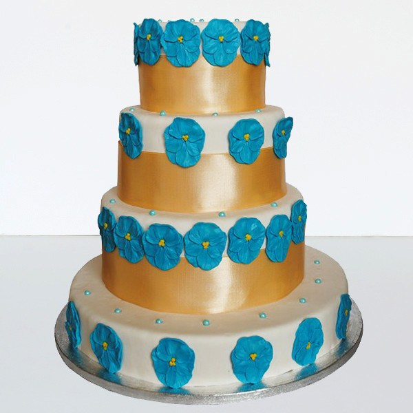 Tort nunta cu panselute albastre [1]