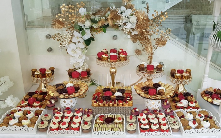 Candy bar de nunta Bordo si Alb [3]