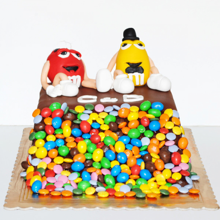 Torturi in pasta de zahar pentru fetite - M&M'S