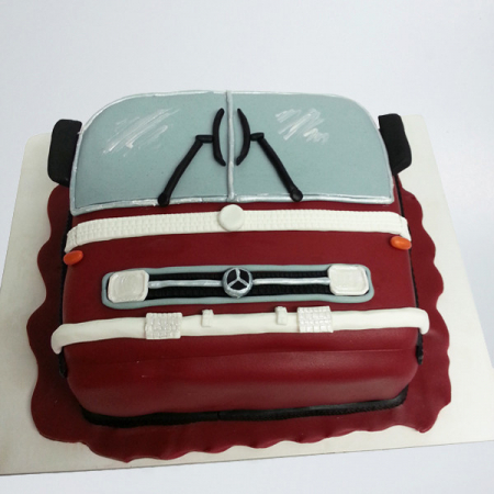 Torturi pentru pasiuni - Tort camion Mercedes