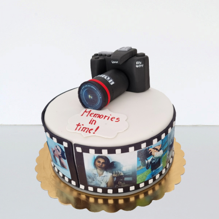 Torturi in pasta de zahar pentru baietei - Tort aparat foto Canon