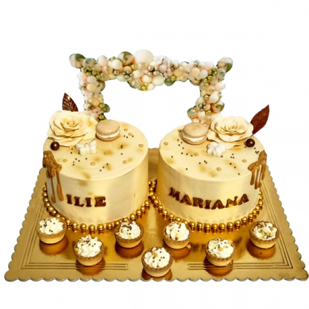 Torturi in frosting- crema - Tort gemeni in frosting cu arcada baloane