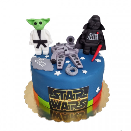 Torturi in pasta de zahar pentru baietei - Tort cu Darth Vader, Yoda si racheta