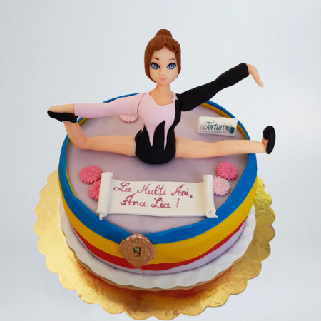 Torturi in pasta de zahar pentru fetite - Tort cu gimnasta