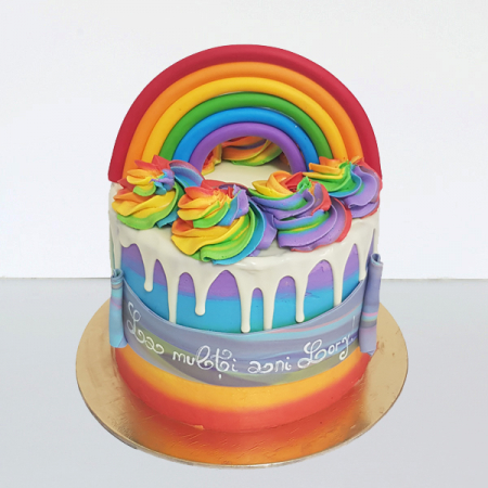Torturi in frosting- crema pentru baieti - Tort rainbow cu aveline si curcubey