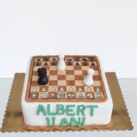 Torturi in pasta de zahar pentru baietei - Tort cu tabla de sah