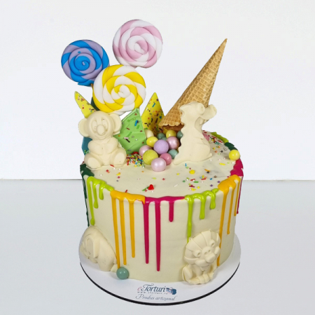 Torturi in frosting- crema pentru fetite - Tort Candy Crush