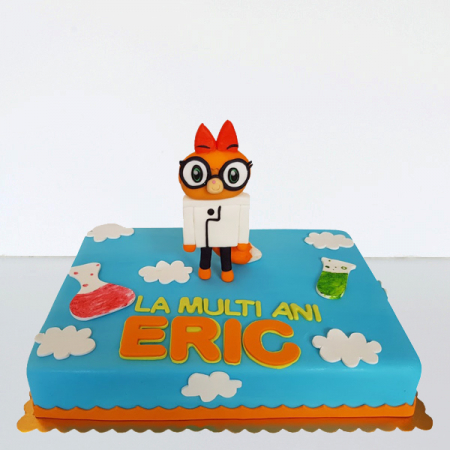 Torturi in pasta de zahar pentru baietei - Tort Fiunix ERIC