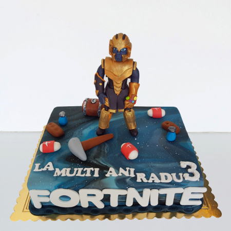 Torturi in pasta de zahar pentru baietei - Tort Fortnite RADU