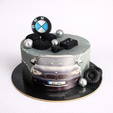 Torturi pentru pasiuni - Tort in frosting BMW JON