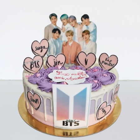 Torturi in frosting- crema pentru baieti - Tort in frosting cu BTS