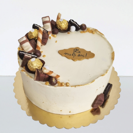 Torturi speciale fara martipan - Tort in frosting, bombonele si Ferrero