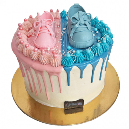 Torturi in frosting- crema pentru baieti - Tort in frosting Boy or Girl cu botosei
