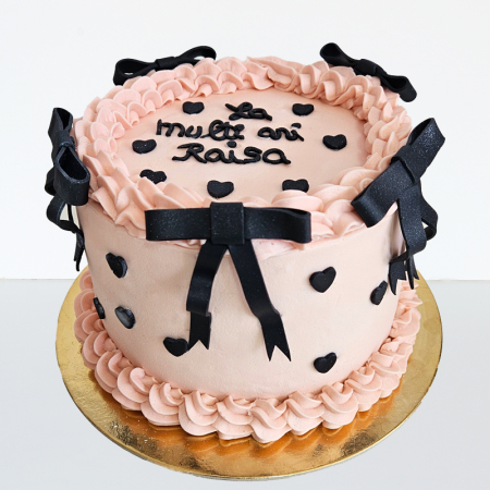 Torturi in pasta de zahar pentru fetite - Tort in frosting coquette cake roz pal